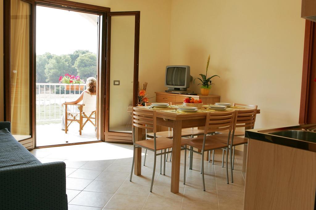 Villaggio Catalano Кастелланета-Марина Экстерьер фото